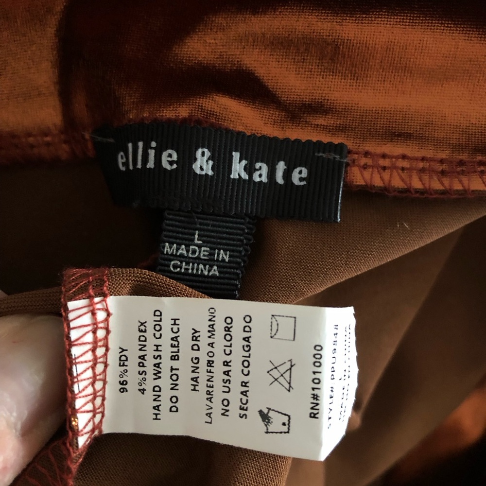 Ellie & Kate Copper Flared Leggings - Picture 5 of 5